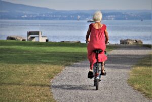 park, bike, senior-5528190.jpg